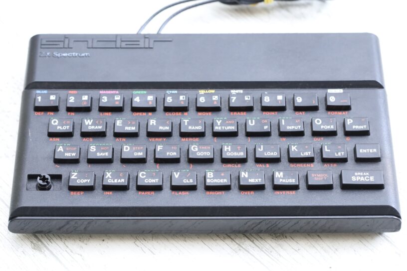 ZX Spectrum: Plastic Keyboard (Timex, Portugal) – and thus goes by ...
